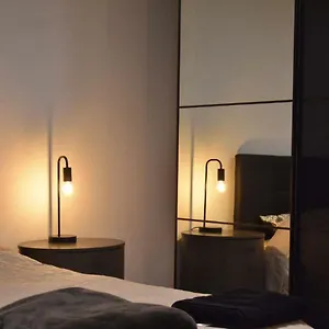 Galliera Street Appartement