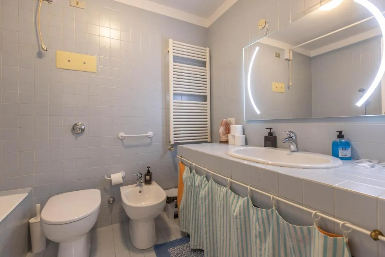 Apartment Ubaldini House, Bologna By Short Holidays