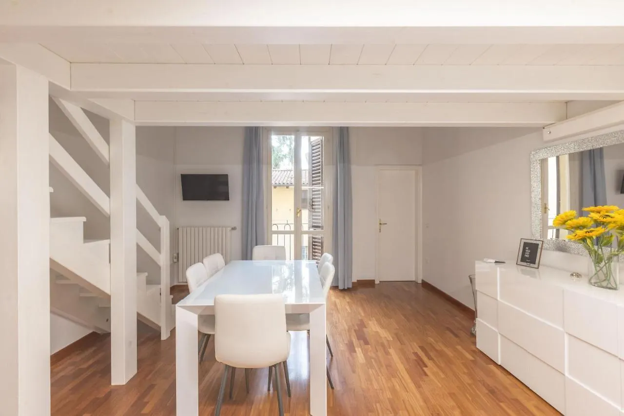 Apartment Ubaldini House, Bologna By Short Holidays