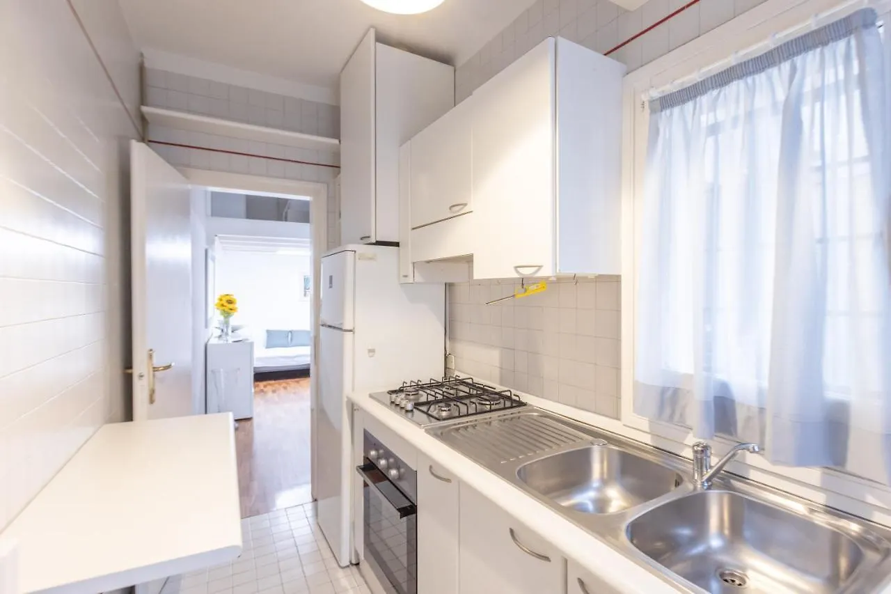 Ubaldini House, Bologna By Short Holidays Apartment